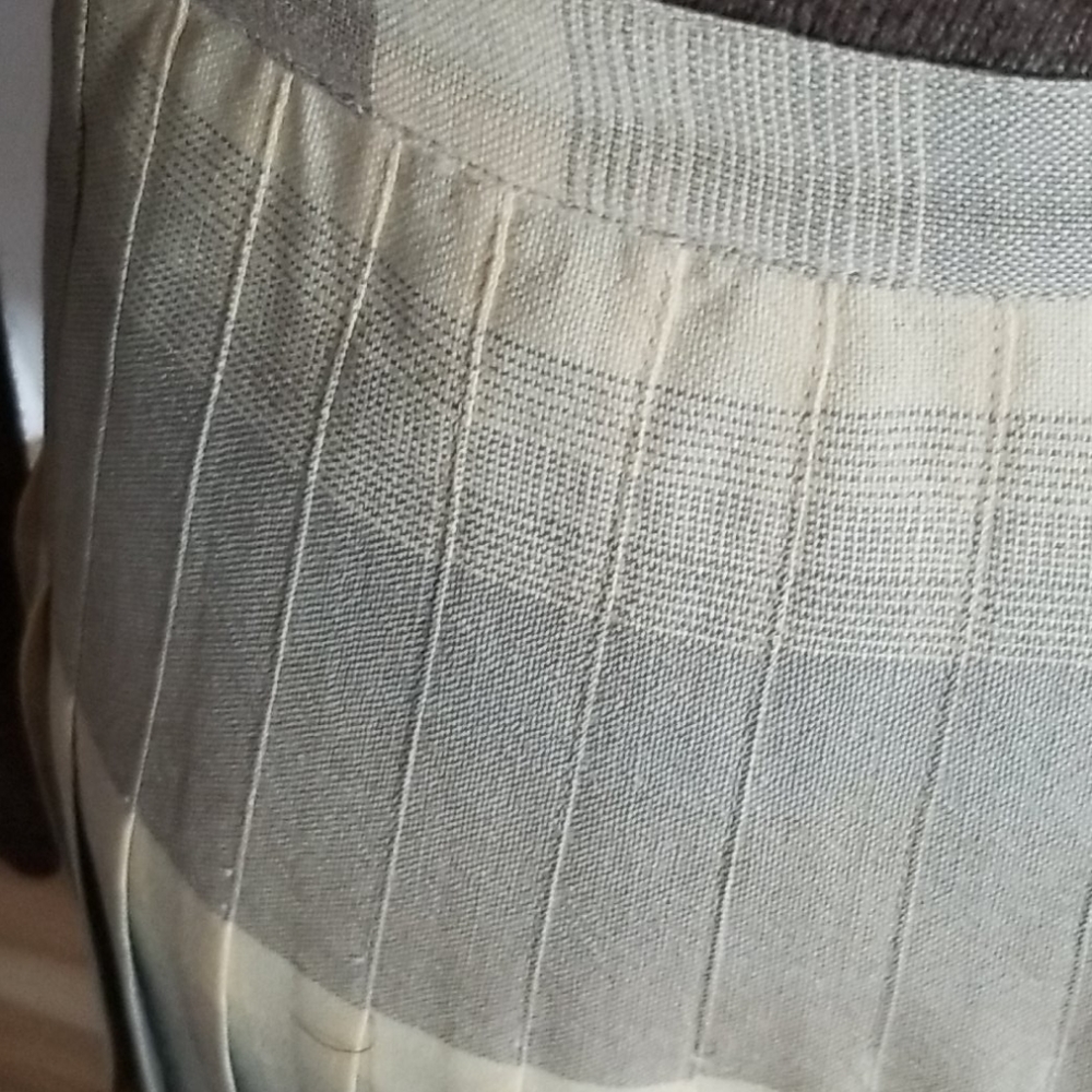Pleated Skirt - Picture 4 of 7